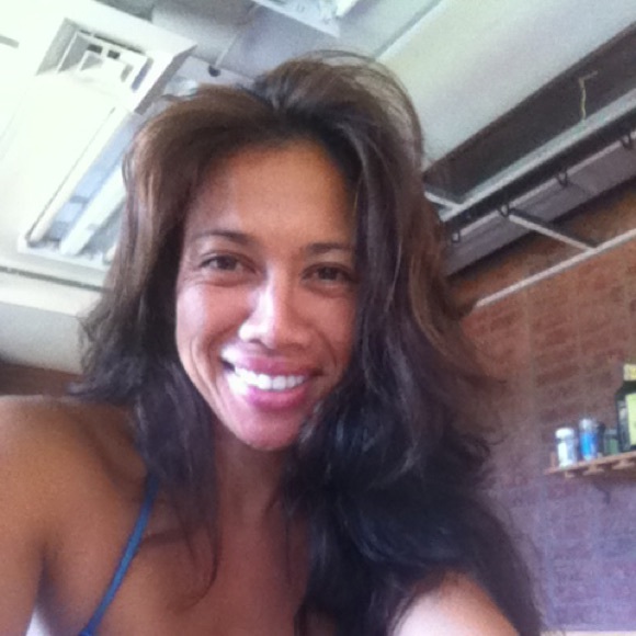 Meet your Posher, Gina - Picture 2 of 2